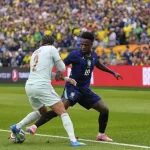 Brasil perde para França por 2 a 1 em amistoso preparatório para Copa do Mundo