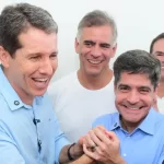 Em Jequié, ACM Neto oficializa convite a Zé Cocá, que aceita ser vice na sua chapa ao governo